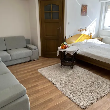 Apartamenty Szyper * 亚斯塔尔尼亚